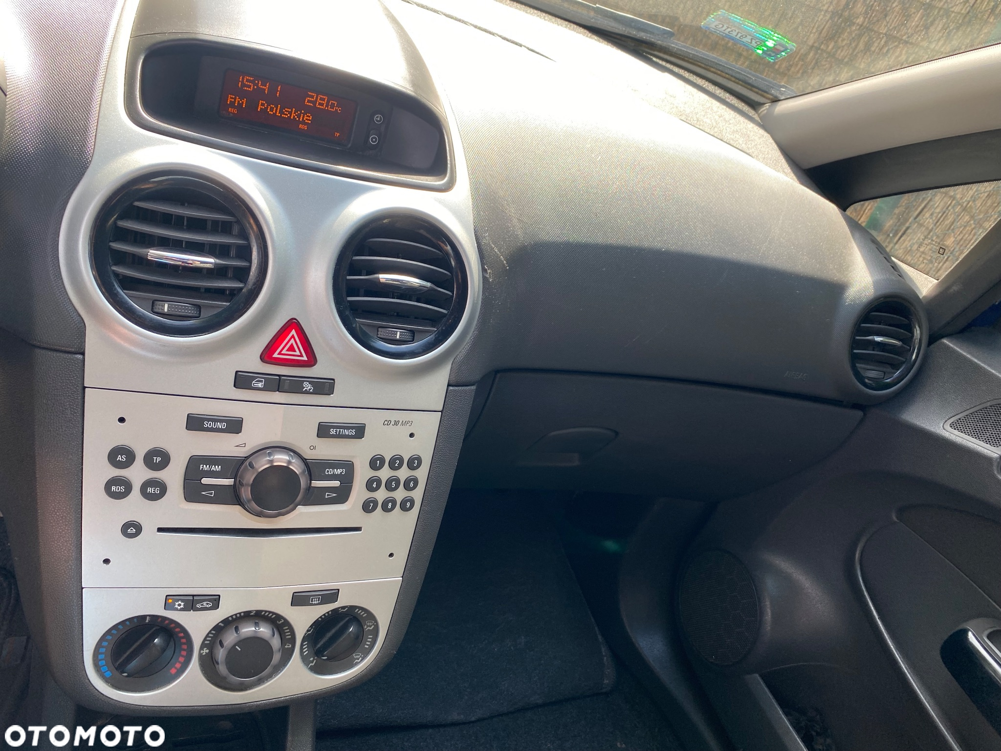 Opel Corsa - 18
