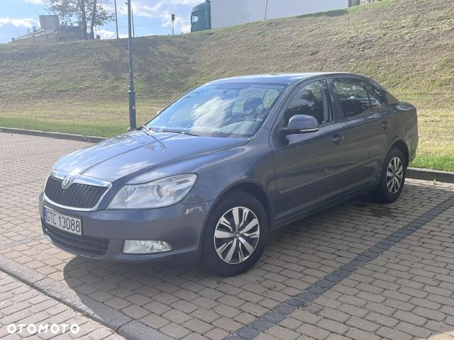 Skoda Octavia 1.8 TSI Ambiente - 10