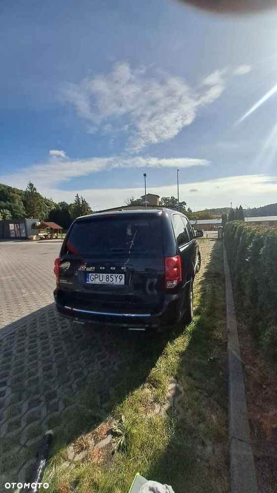 Dodge Grand Caravan - 15