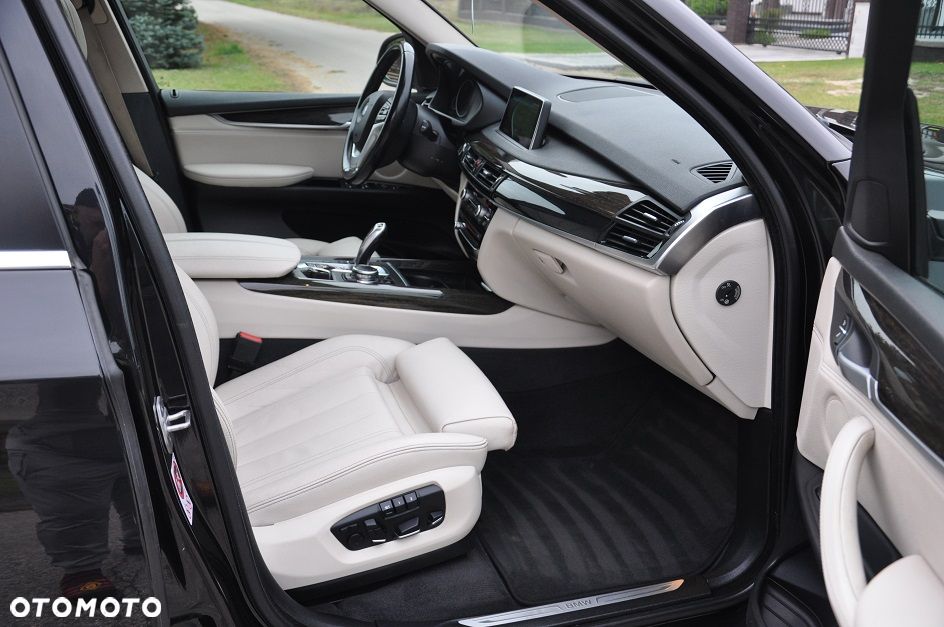 BMW X5 xDrive25d - 9