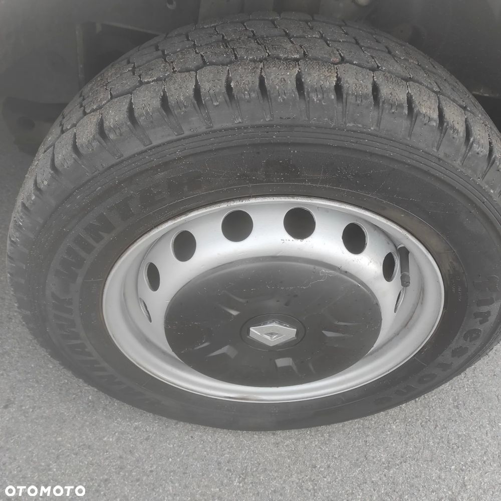 Renault Master - 25