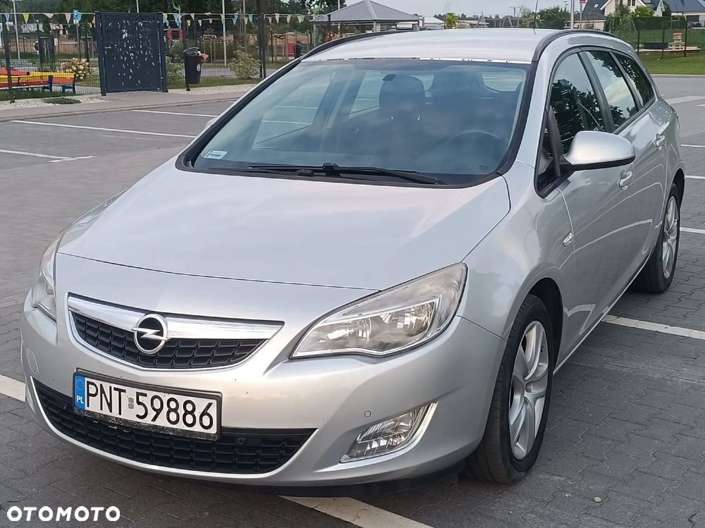 Opel Astra 1.7 CDTI - 9
