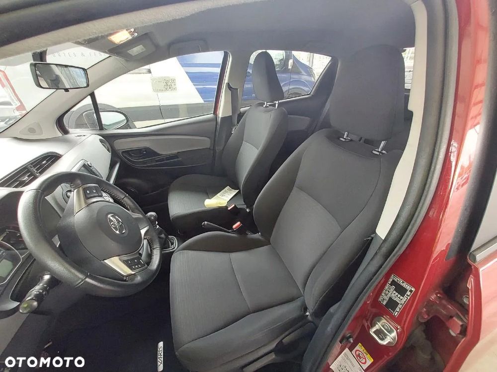 Toyota Yaris - 8