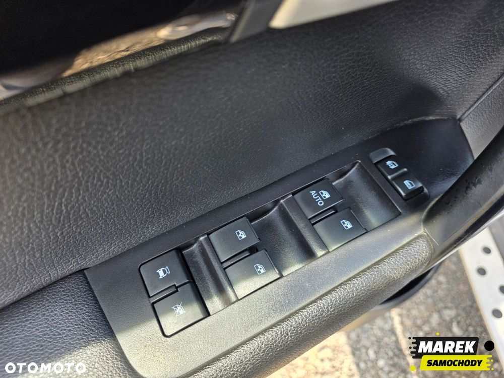 Chevrolet Captiva - 12