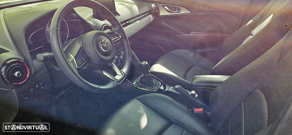 Mazda CX-3 1.5 Sky.Excellence Navi - 2
