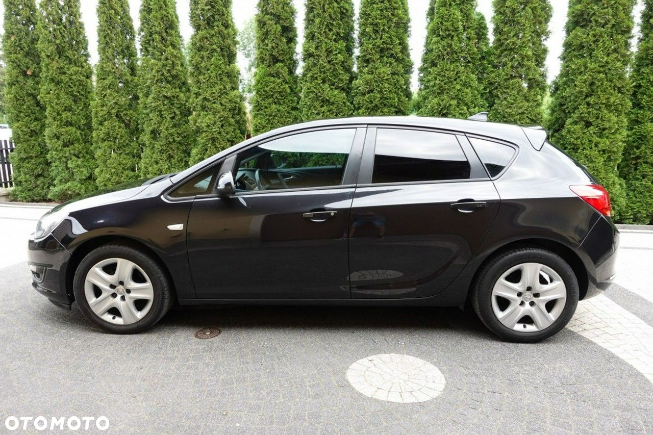 Opel Astra - 3