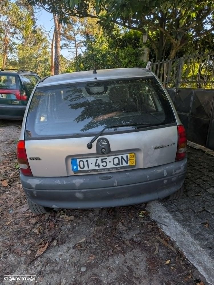 Opel Corsa 1.5 TD - 1