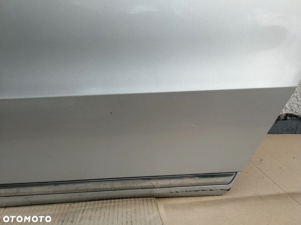 Drzwi lewy tył VW Passat B7 LA7W sedan - 13