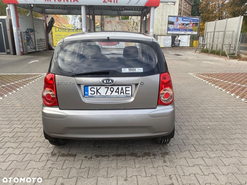 Kia Picanto 2008 photo 3