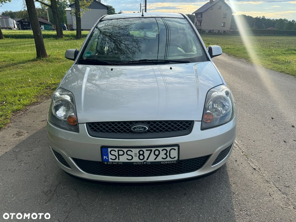Ford Fiesta 1.4 Trend - 2