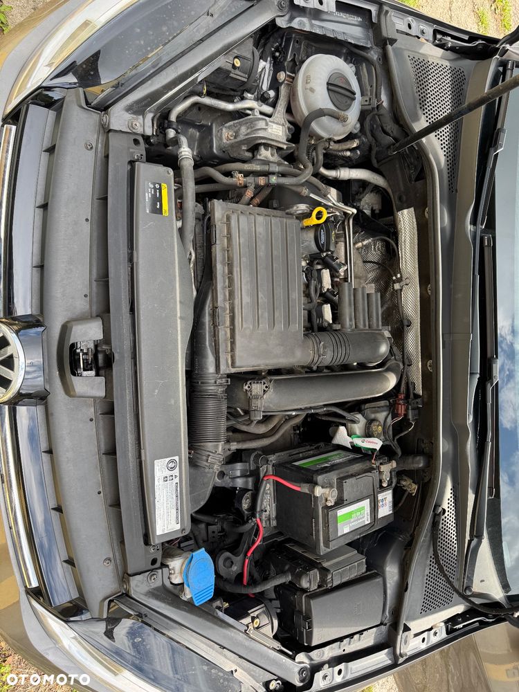 Volkswagen Golf - 14
