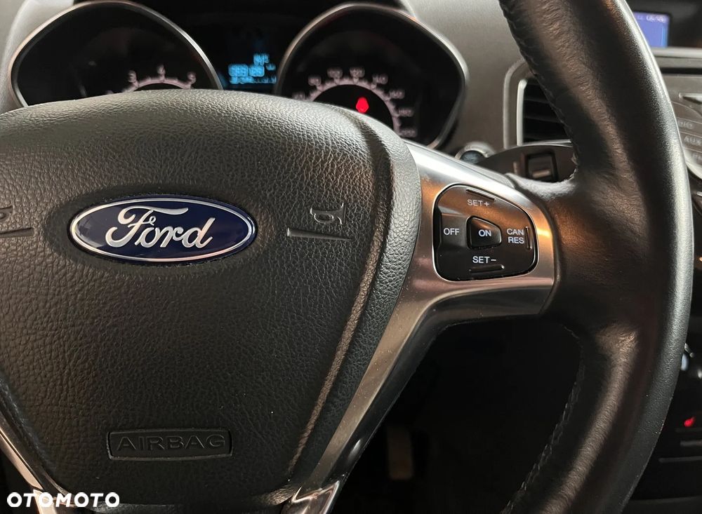 Ford EcoSport - 14