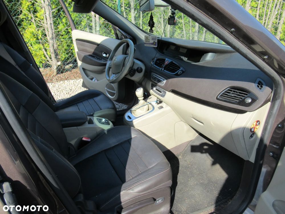 Renault Scenic dCi 130 FAP Dynamique - 9