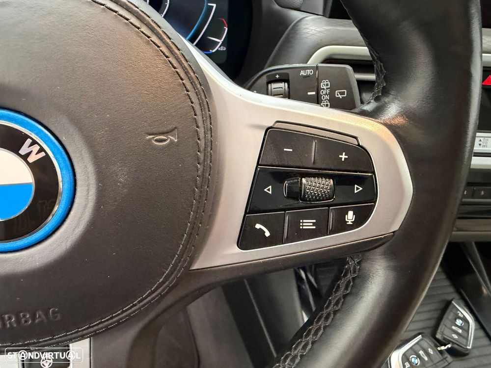 BMW iX3 M Sport Inspiring - 25