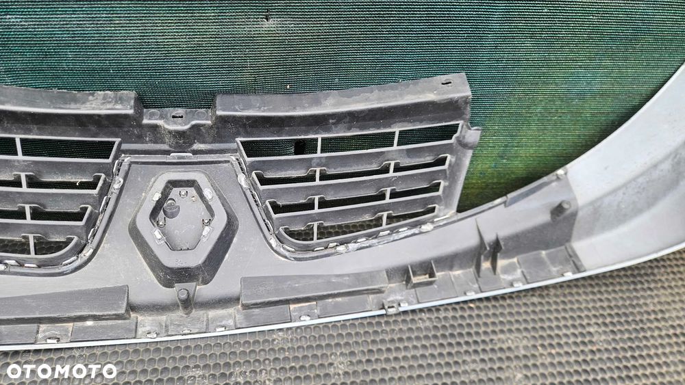 Atrapka 623100251R 93856152 Atrapa Gril Osłona Chłodnicy Kratki Emblemat Znaczek Renault Trafic II 2 Lift - 34