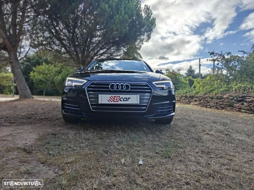 Audi A4 Avant 35 TDI Sport S tronic — fotografia 3