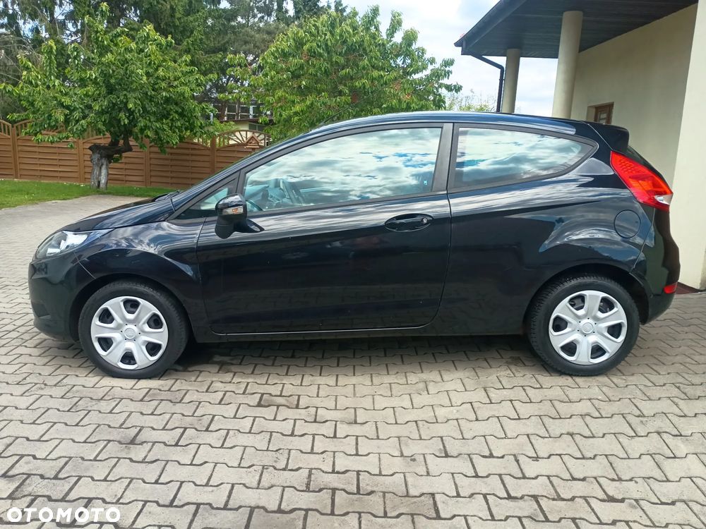 Ford Fiesta - 2