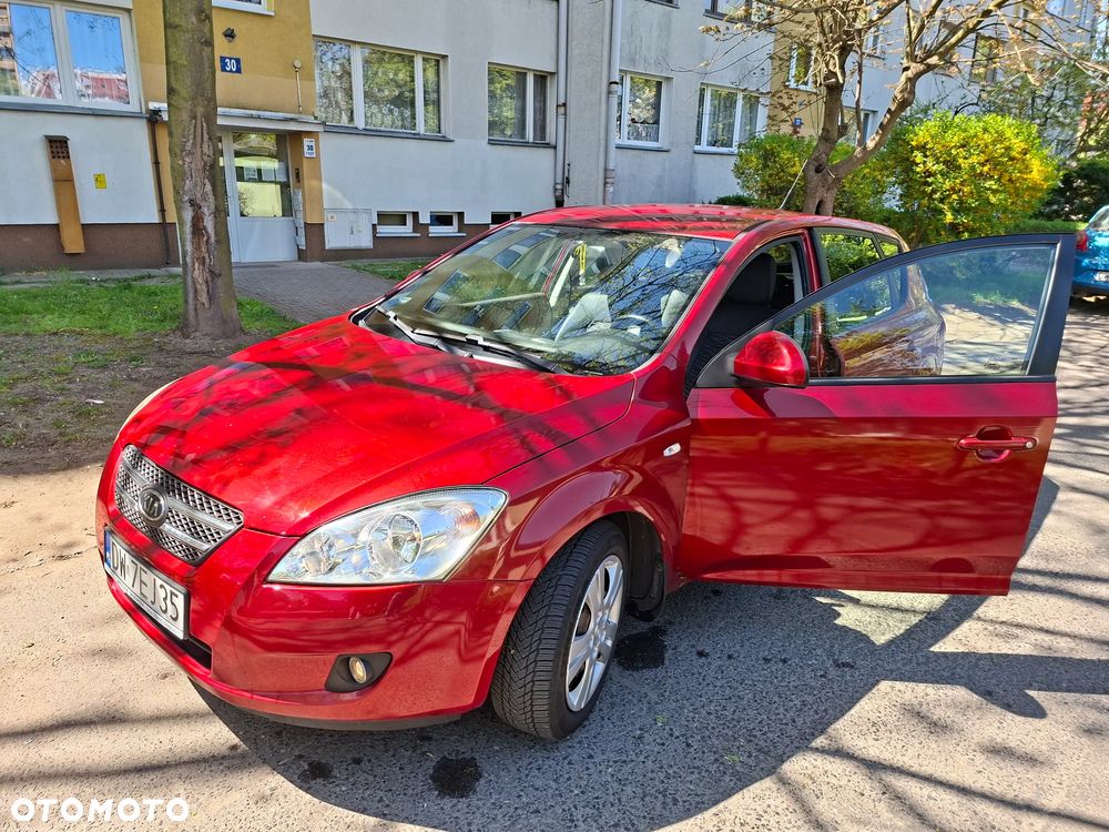Kia Ceed 1.6 Optimum - 1