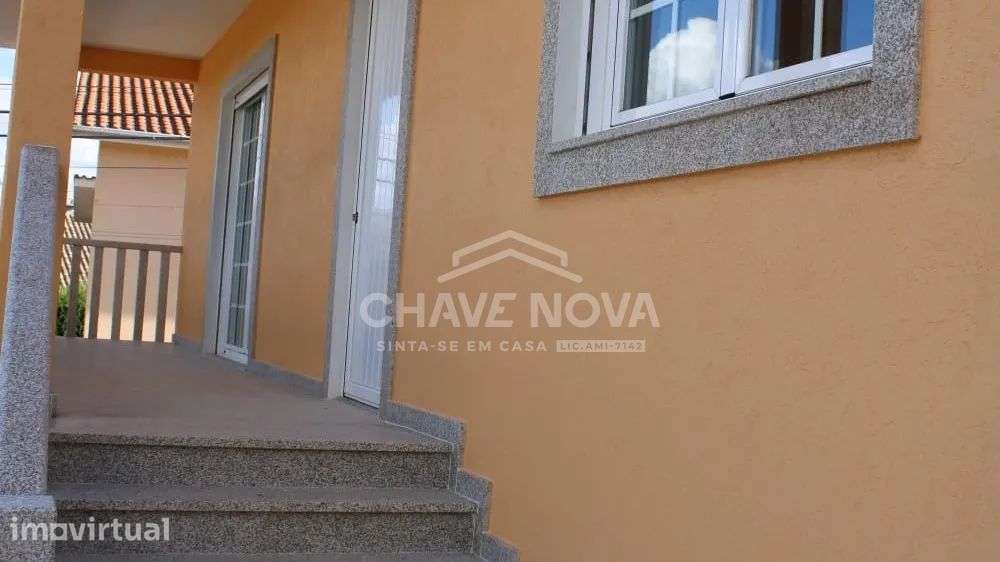 MORADIA T4 EM VILA VERDE DA RAIA - CHAVES - Grande imagem: 3/14
