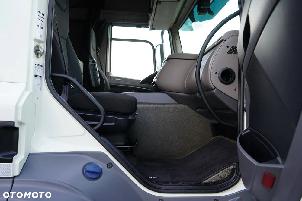 DAF / CF / 320 / ACC / EURO 6 / CHŁODNIA / 19 PALET / ŁAD. 8190 KG - 32