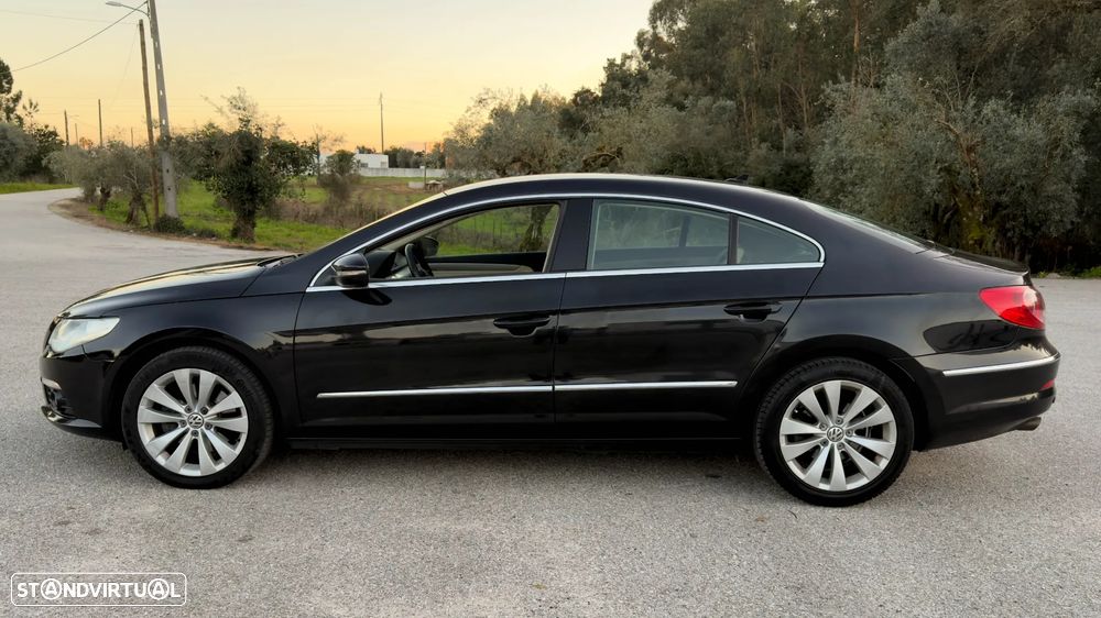 VW Passat CC 2.0 TDi BlueMotion DSG - 3