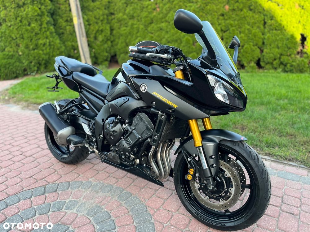Yamaha FZ8 - 13