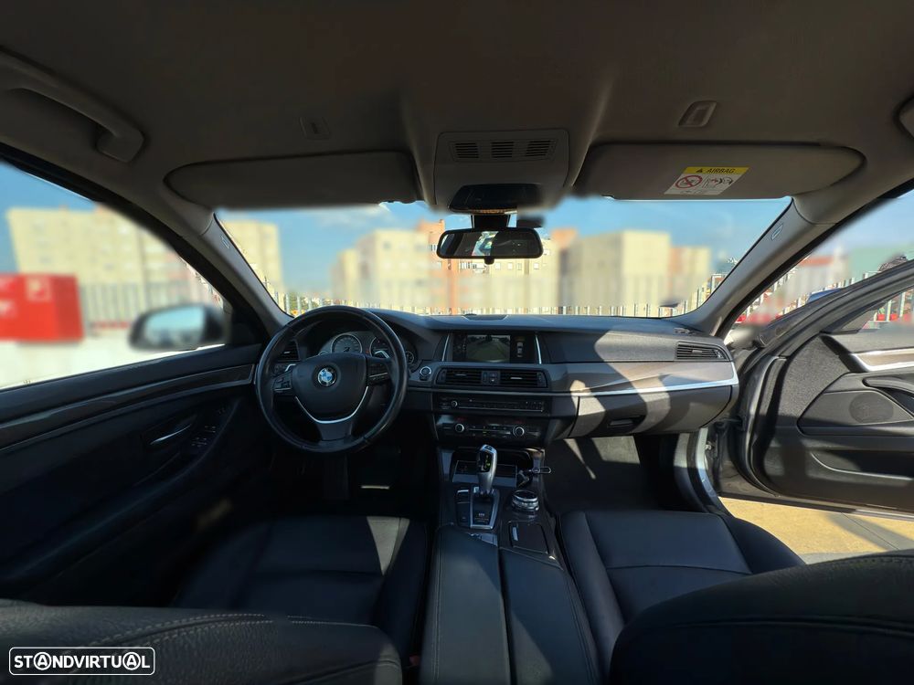BMW 520 d Line Modern Auto - 23