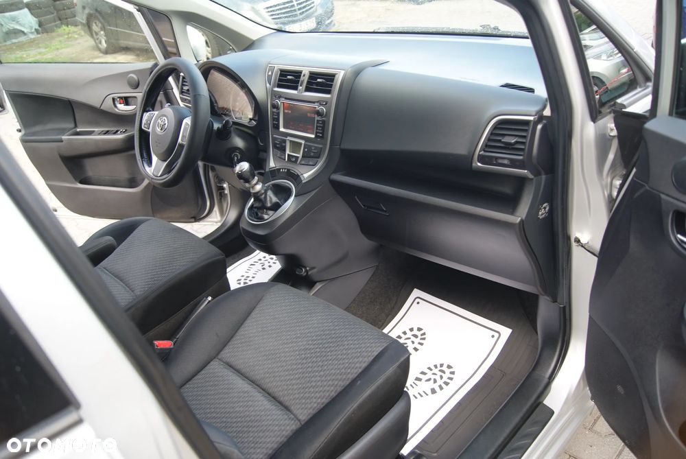 Toyota Verso S 1.33 VVT-i Life - 16