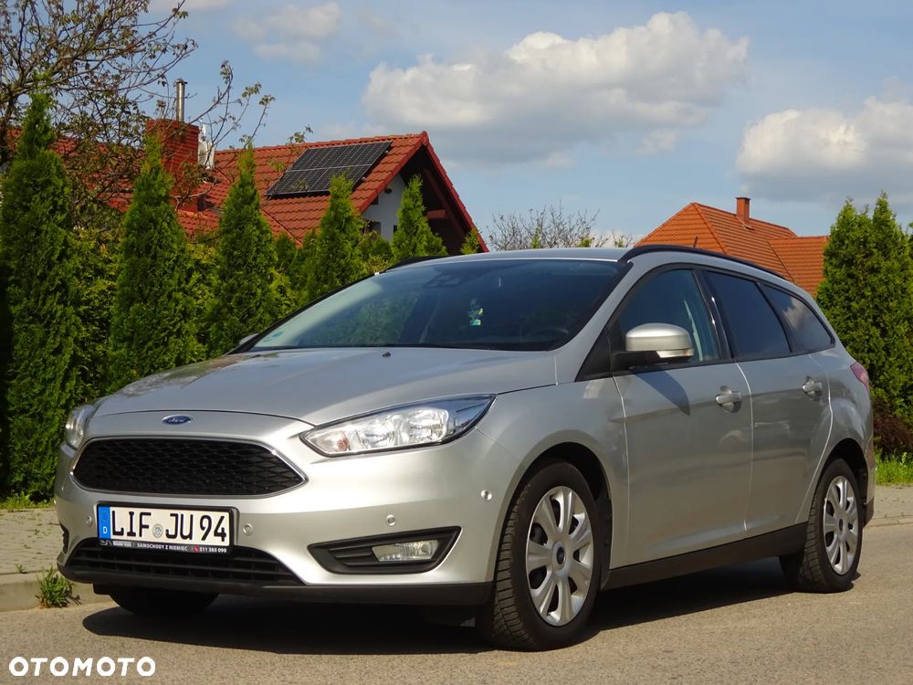 Ford Focus - 1