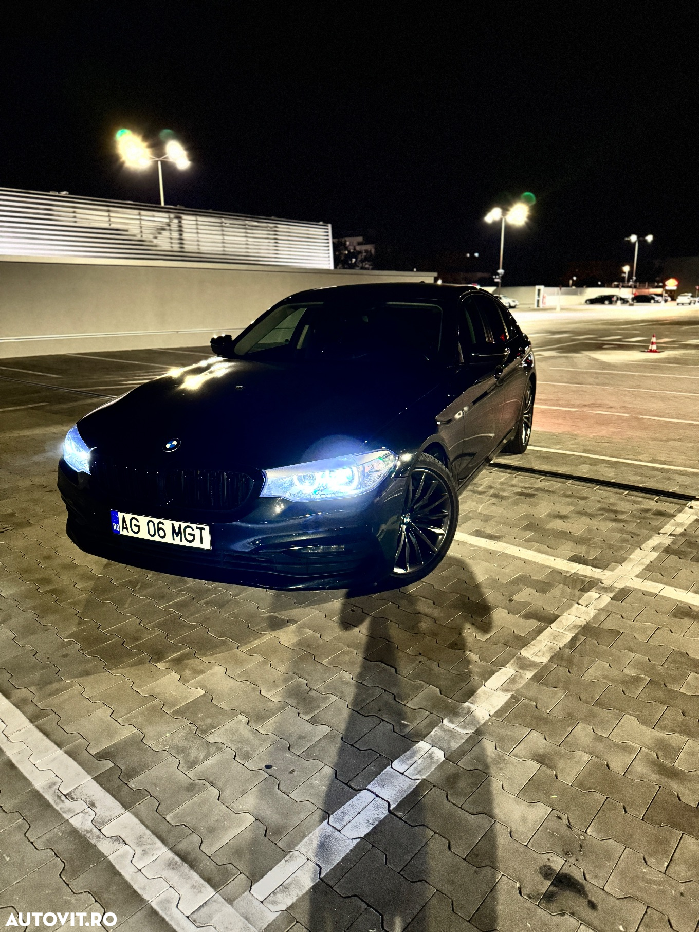 BMW Seria 5 520d AT - 2