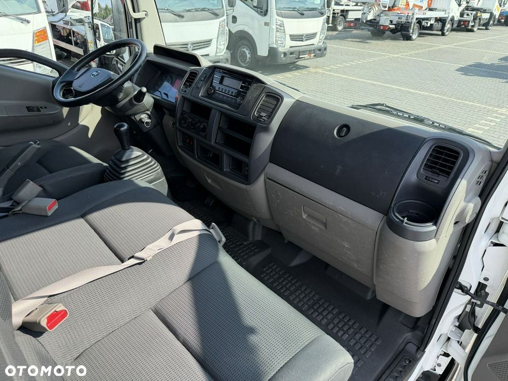 Nissan Cabstar - 28