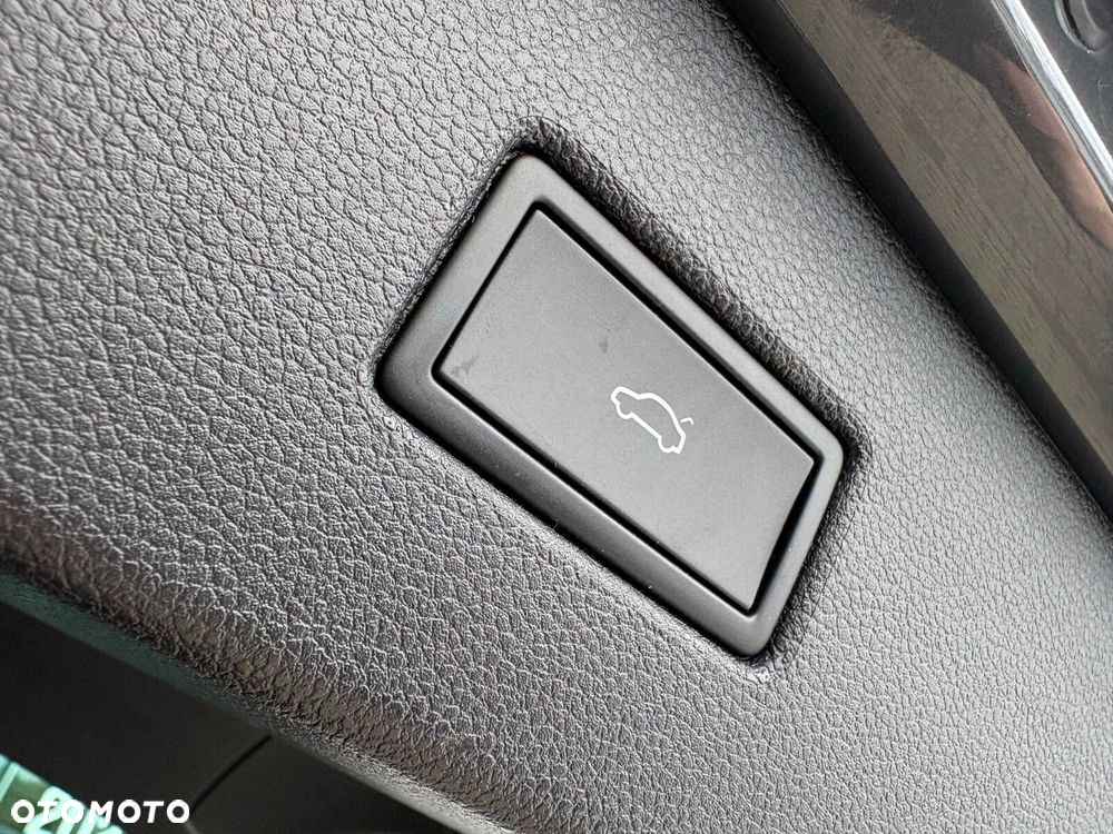 Volkswagen Tiguan 1.5 TSI EVO Elegance DSG - 20