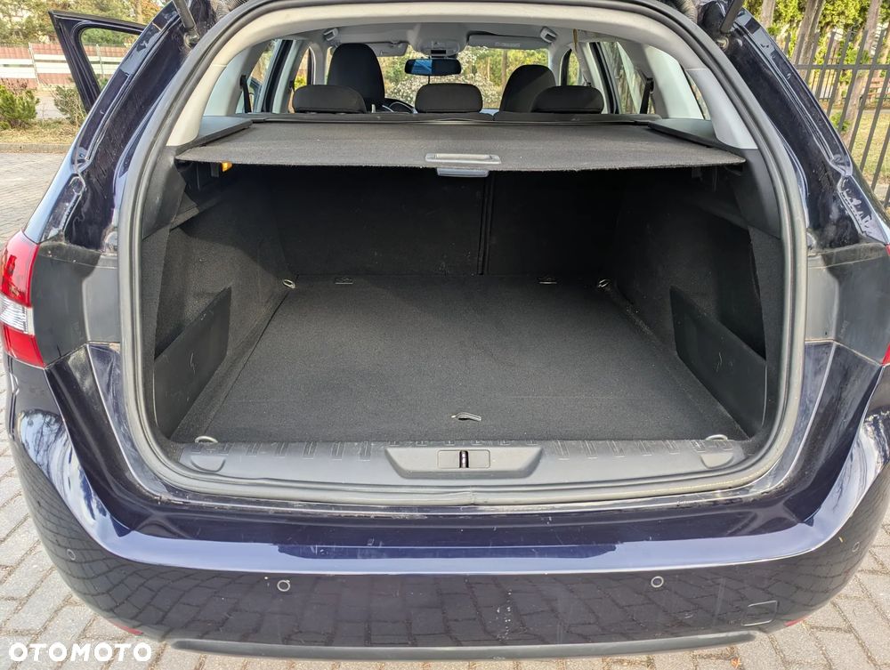 Peugeot 308 1.6 BlueHDi Active S&S EAT6 - 4