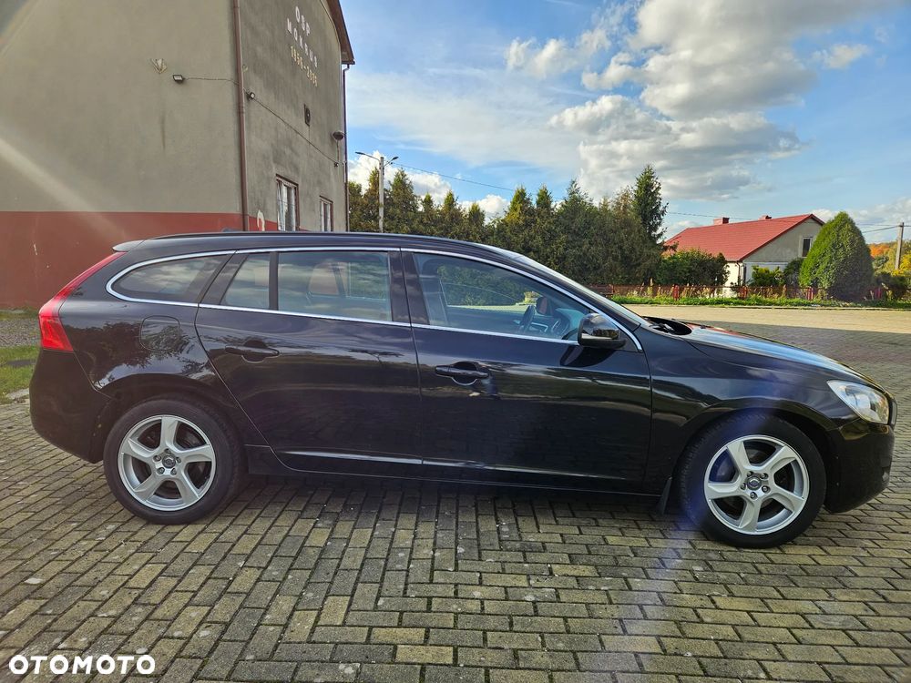 Volvo V60 D2 Kinetic - 6
