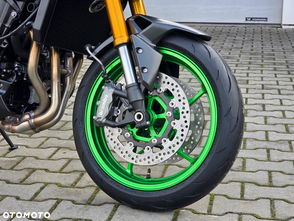 Kawasaki Z 900 - 12