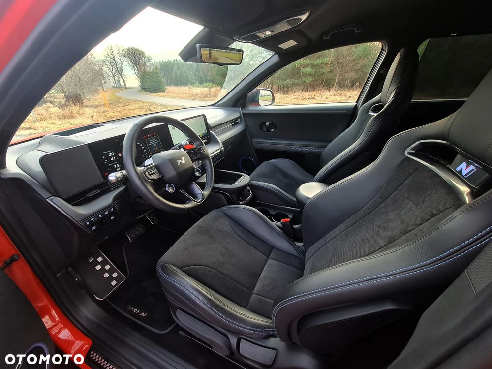 Hyundai IONIQ 5 - 8