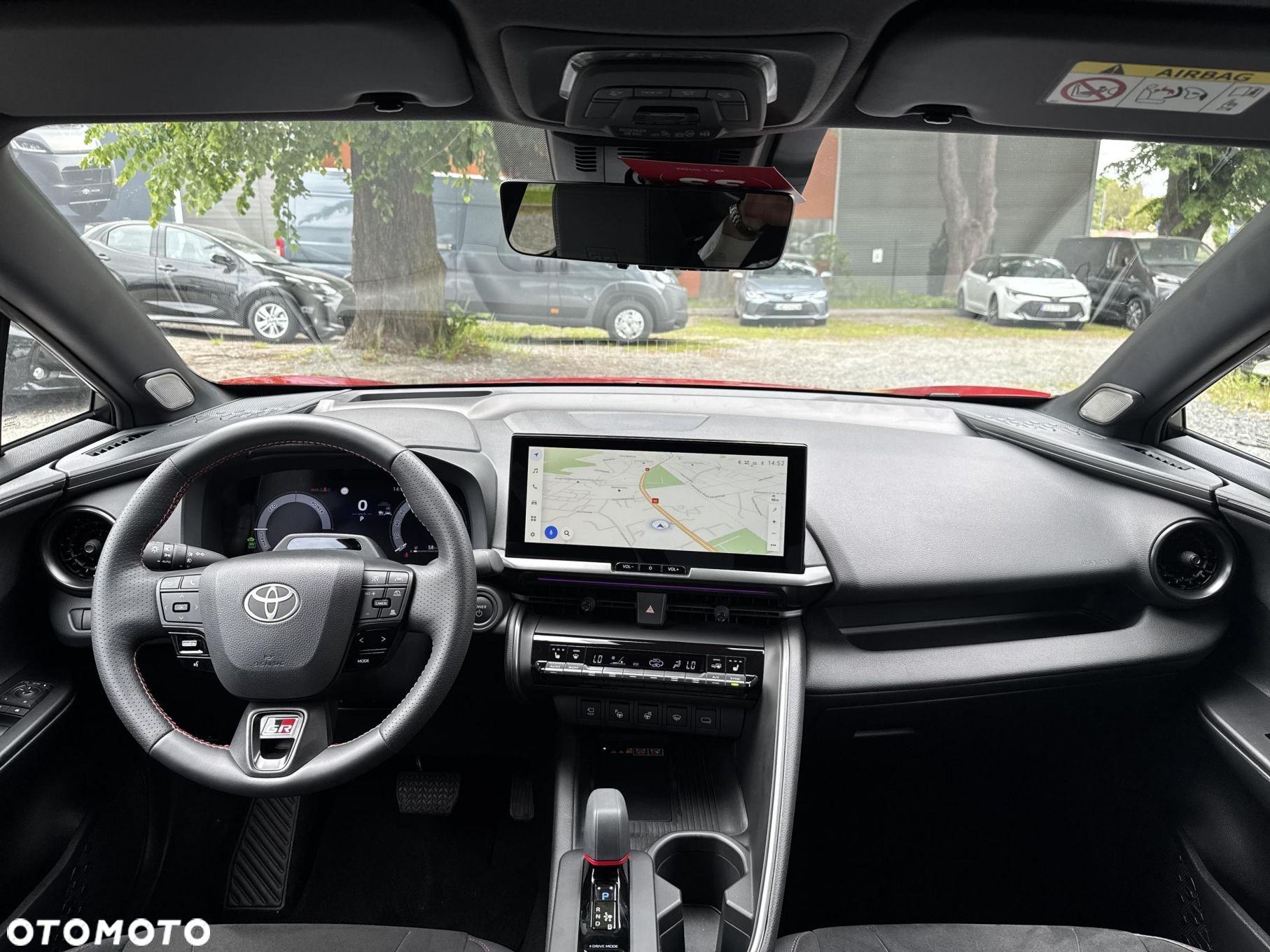 Toyota C-HR - 13