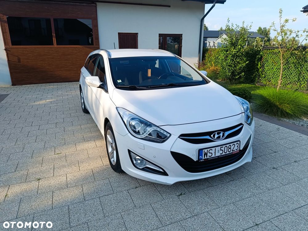 Hyundai i40 i40cw 1.7 CRDi Fifa World Cup Edition - 3