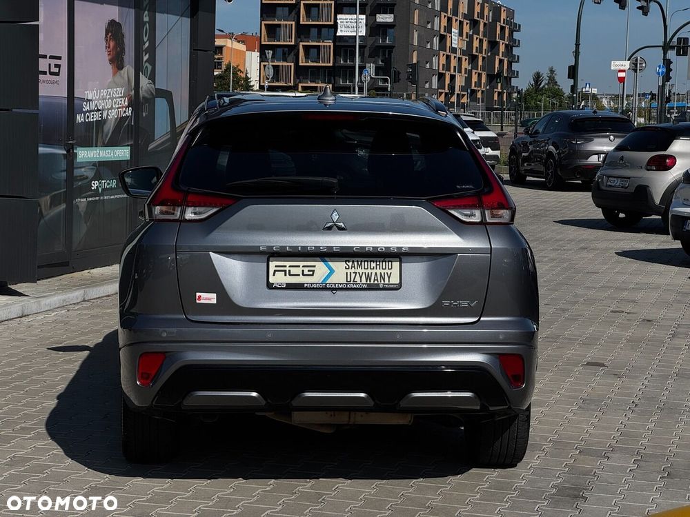 Mitsubishi Eclipse Cross - 6
