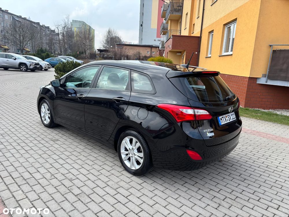 Hyundai i30 1.4 Premium - 14
