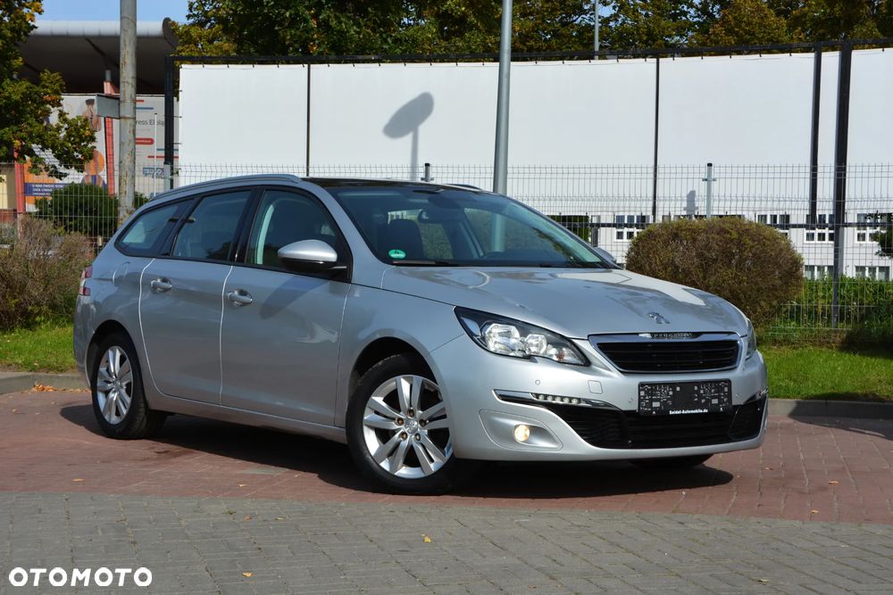 Peugeot 308 BlueHDi FAP 120 EAT6 Stop&Start Allure - 23
