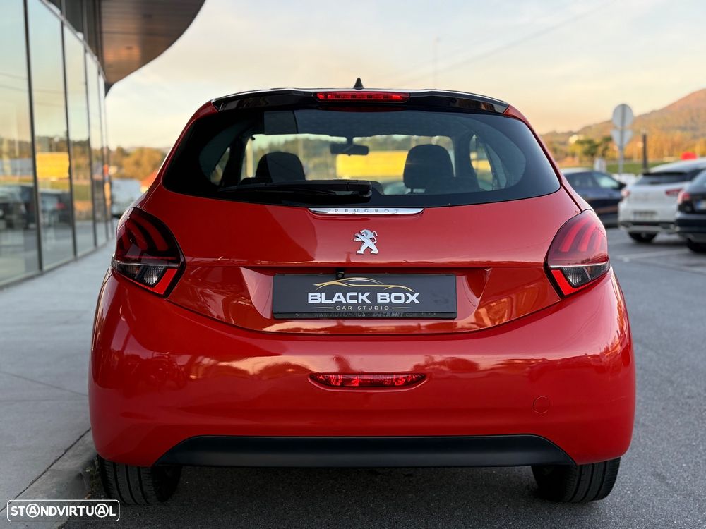 Peugeot 208 PureTech 82 Style - 6