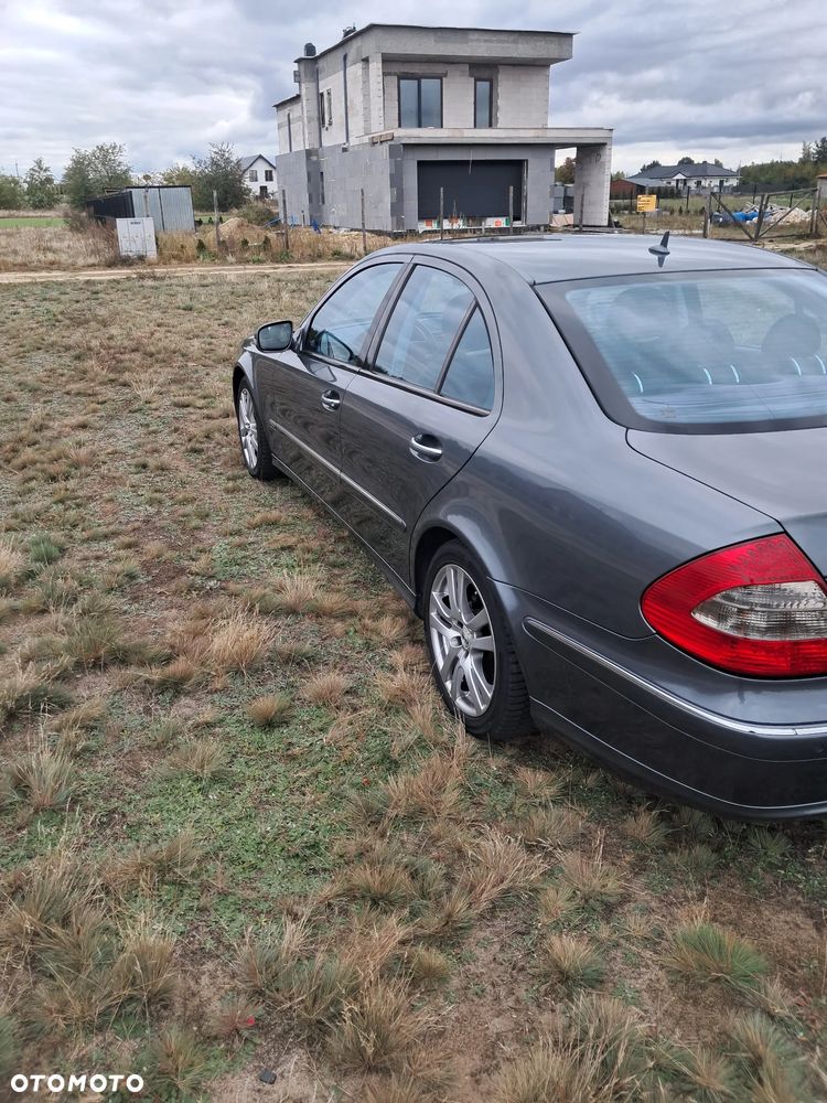 Mercedes-Benz Klasa E - 6