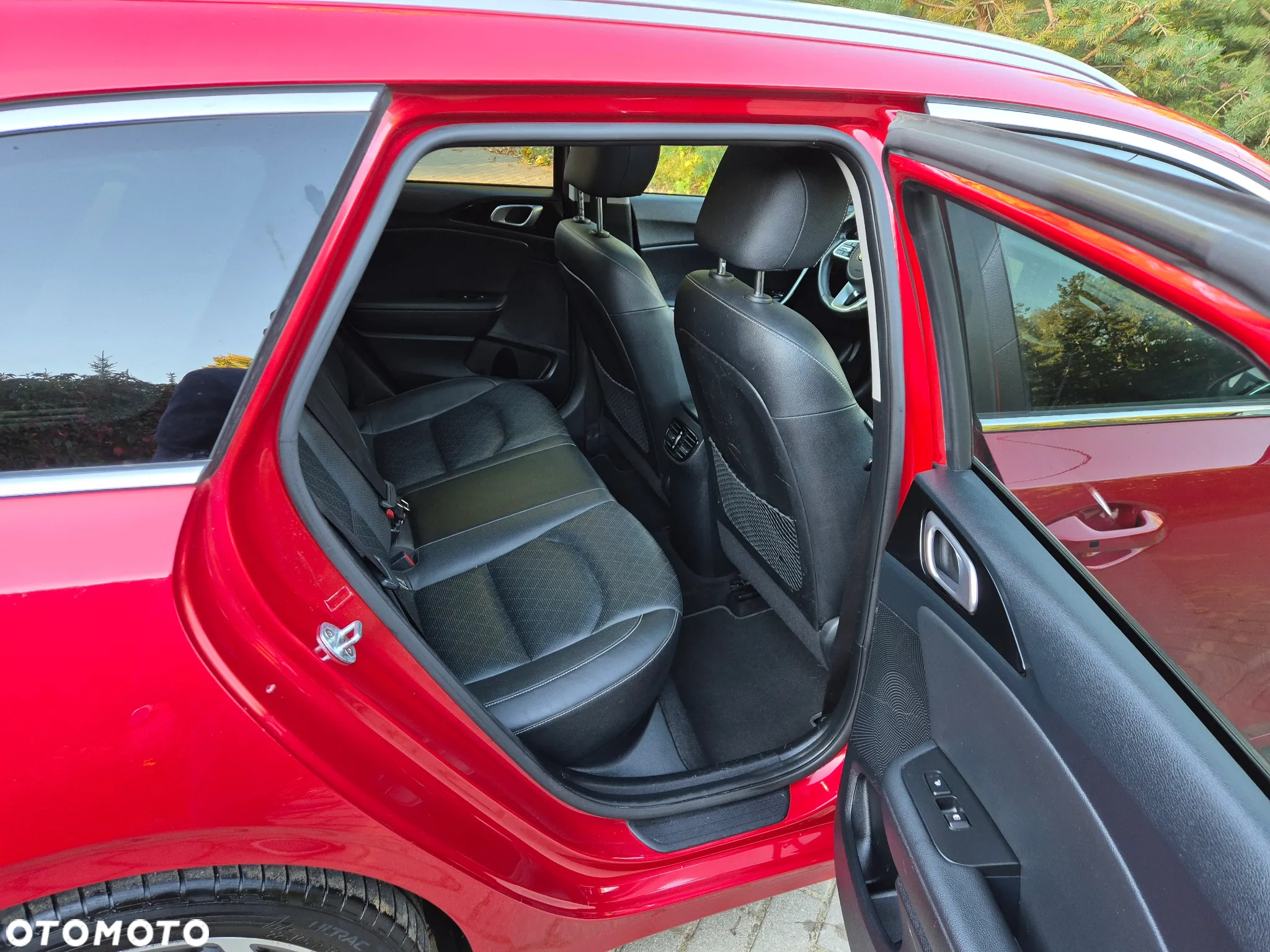 Kia Ceed SW 1.4 T-GDI OPF Platinum Edition - 31