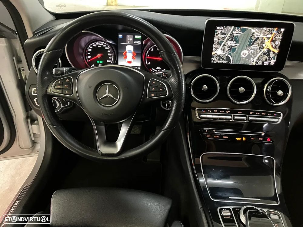 Mercedes-Benz C 300 BlueTEC Hybrid Avantgarde - 25