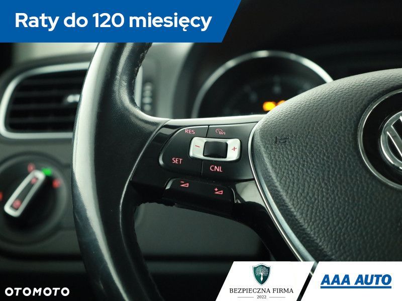 Volkswagen Polo - 15