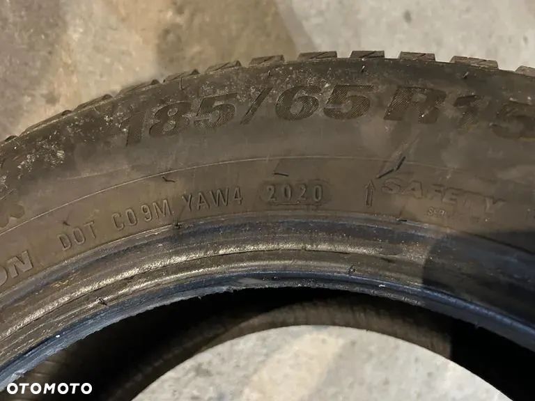 Opony zimowe 185/65R15 Kumho 2szt - 7
