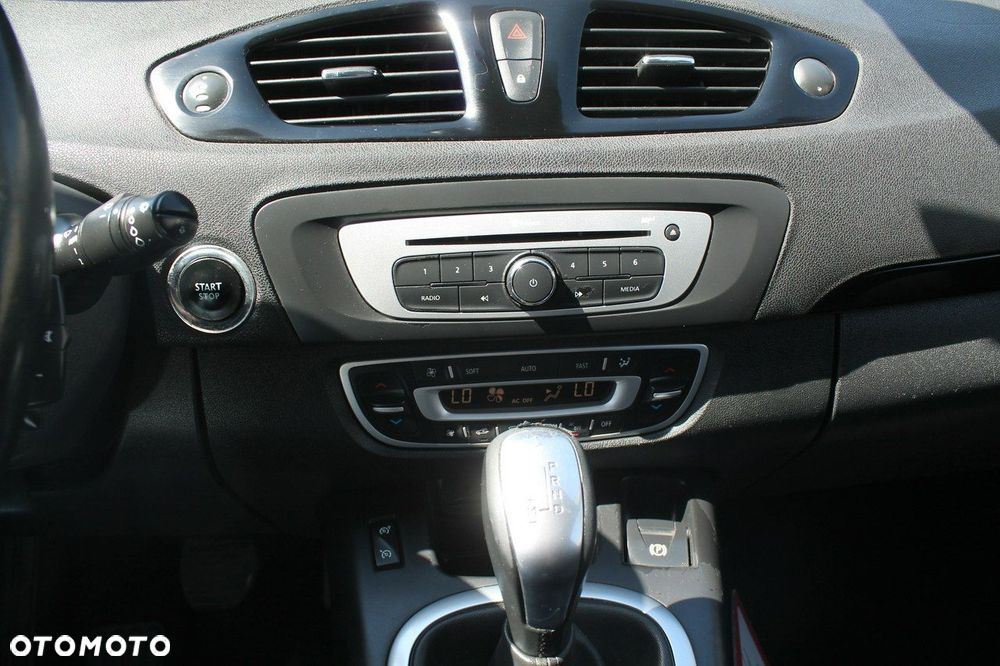 Renault Grand Scenic - 15