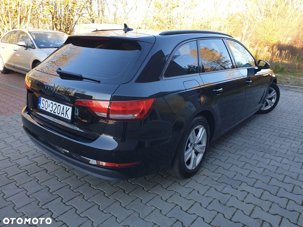 Audi A4 Avant 2.0 TDI ultra design - 4