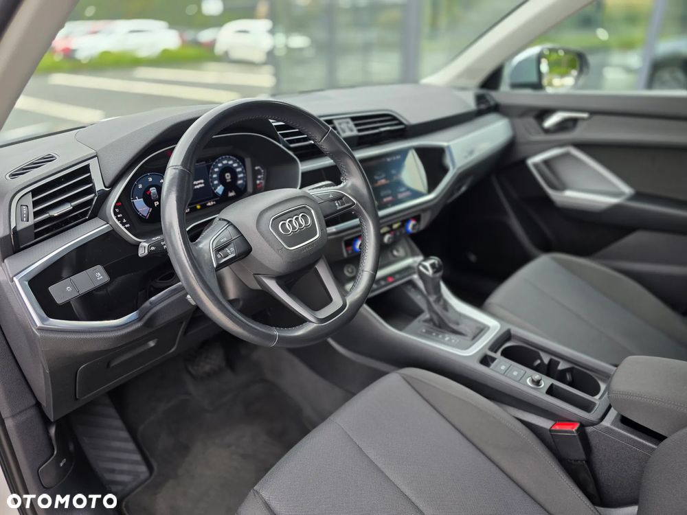 Audi Q3 35 TDI S tronic - 18